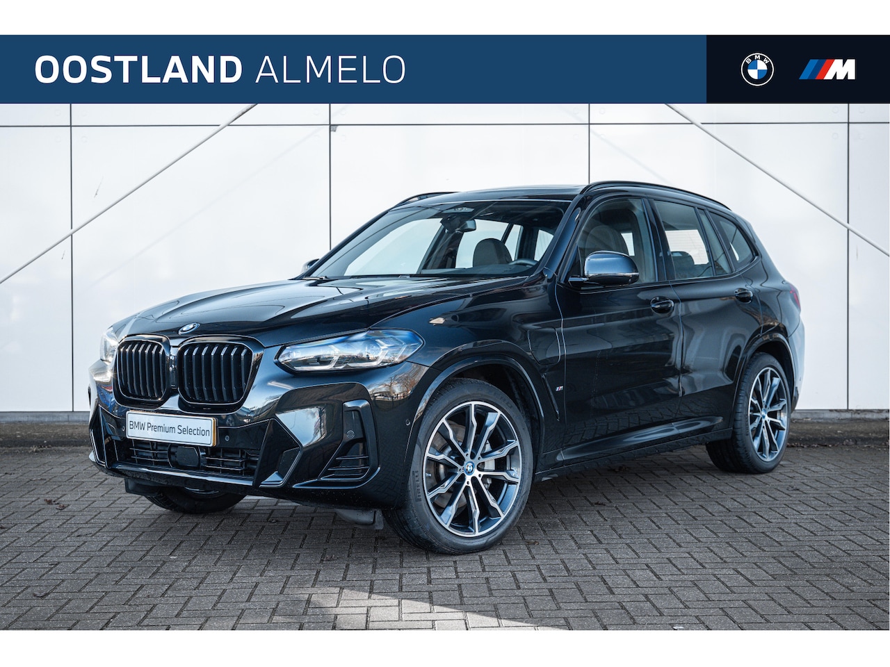 BMW X3 - xDrive30e High Executive M Sport Automaat / Panoramadak / Sportstoelen / Adaptieve LED / P - AutoWereld.nl