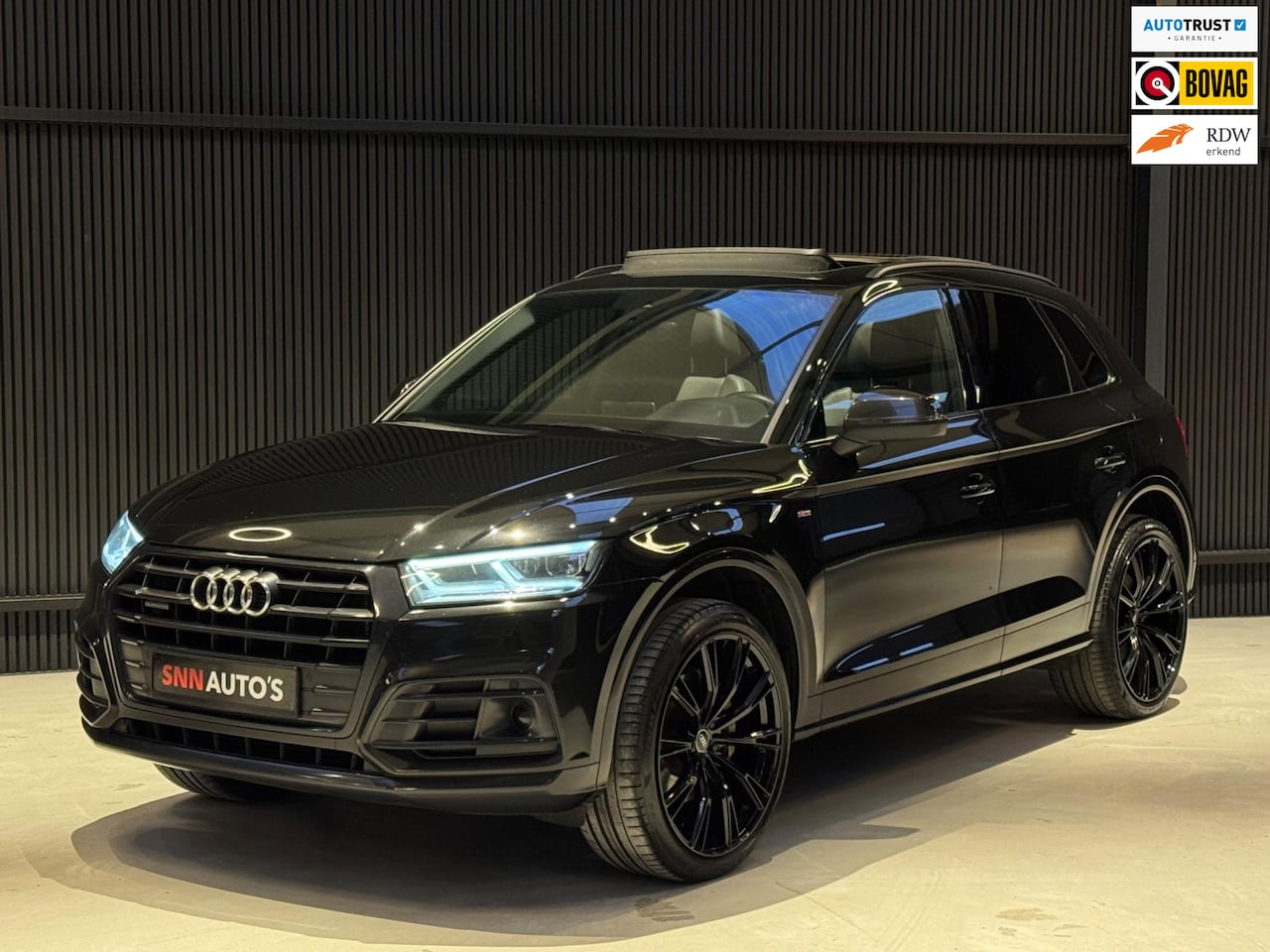 Audi Q5 - 50 TFSIe Quattro S-Line Pano 22' Sfeer - AutoWereld.nl
