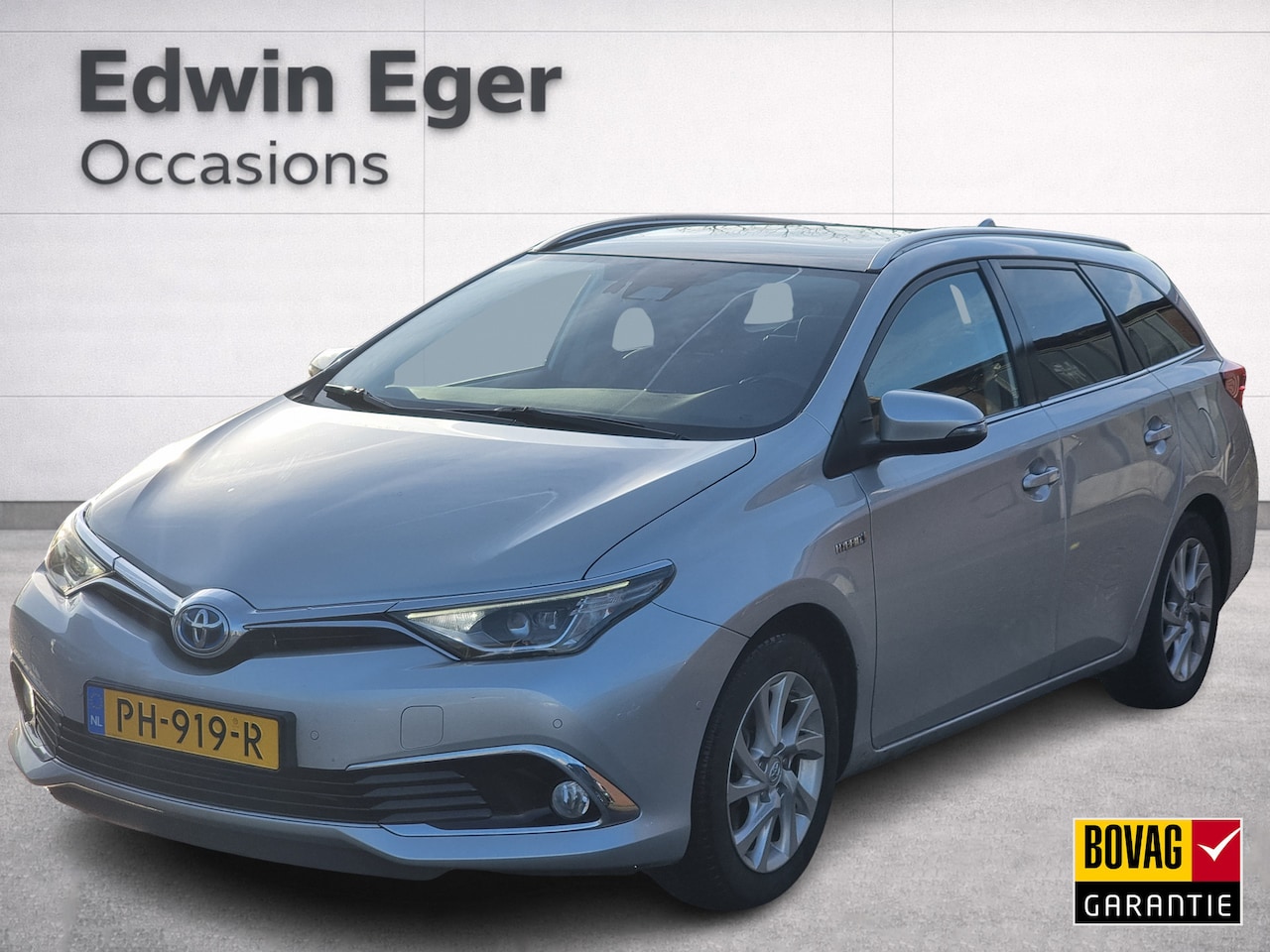 Toyota Auris Touring Sports - 1.8 Hybrid Executive 1.8 Hybrid Executive - AutoWereld.nl