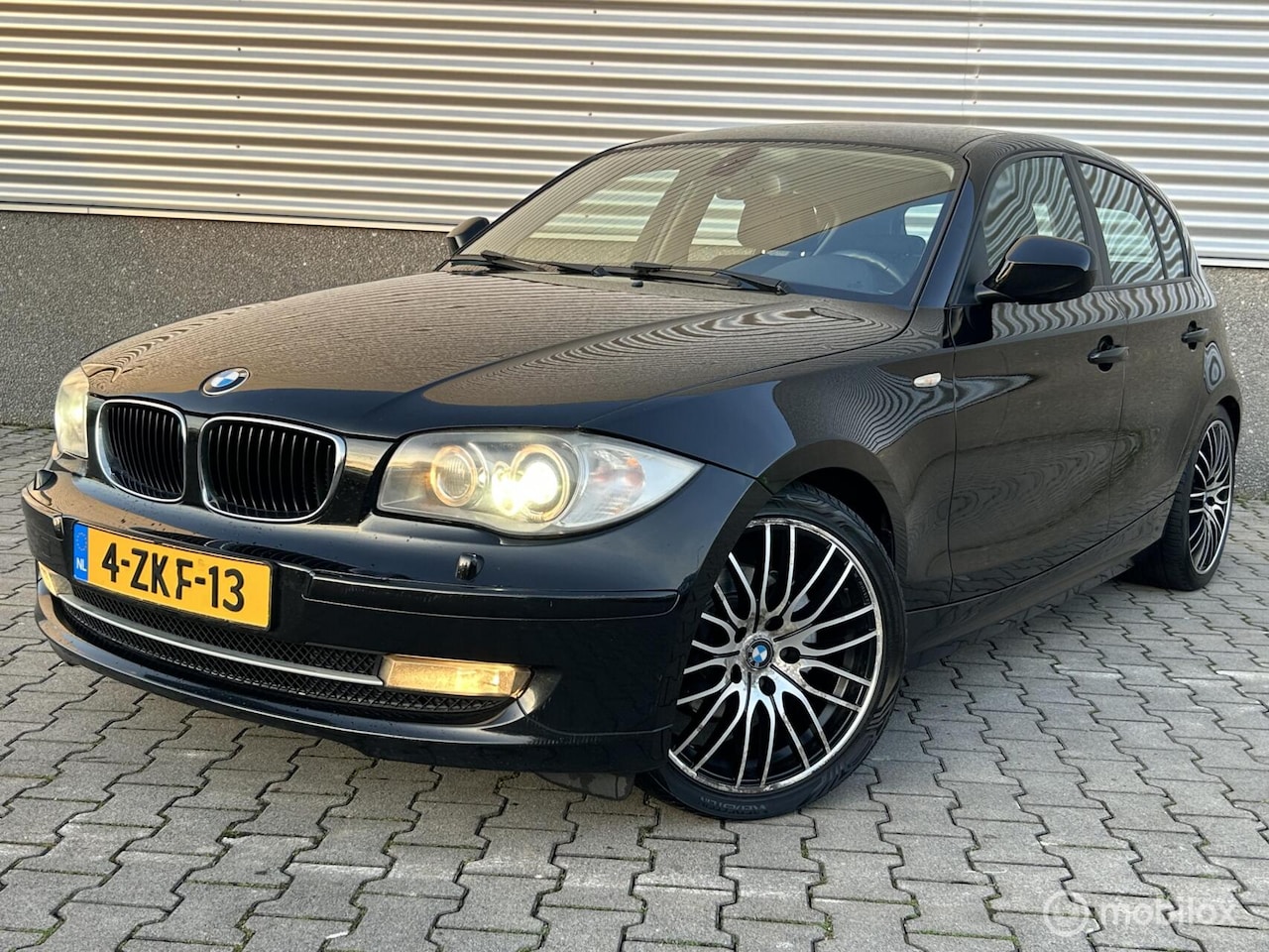 BMW 1-serie - 118d Business Line Ultimate Edition 118d Business Line Ultimate Edition - AutoWereld.nl