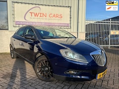 Lancia Delta - 1.4-16V Platino Exnon Leer Navi Pano