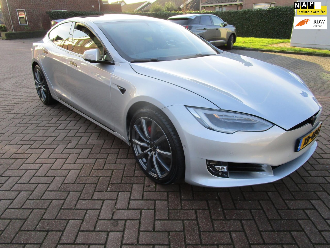 Tesla Model S - 100D Performance 100D Performance - AutoWereld.nl