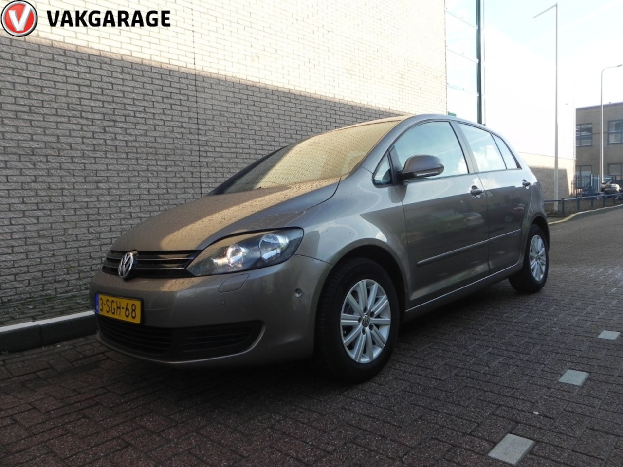 Volkswagen Golf Plus - 1.2 TSI Comfortline Executive Automaat - AutoWereld.nl