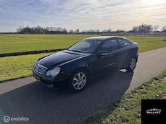 Mercedes-Benz C-klasse Sportcoupé - 200 CDI