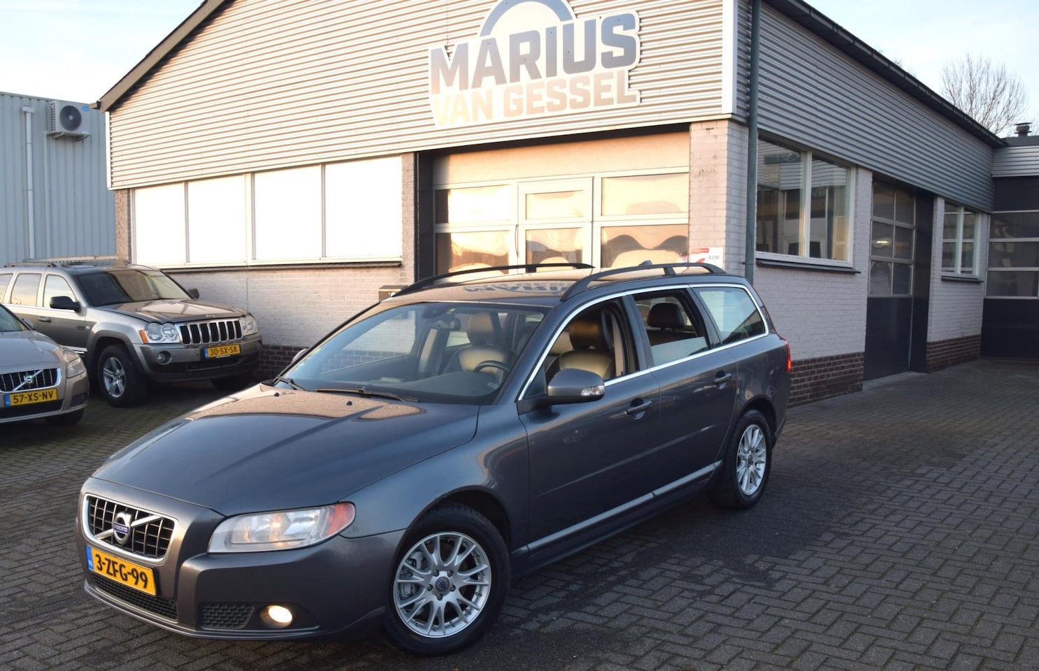Volvo V70 - 2.0 D3 Summum 2.0 D3 Summum - AutoWereld.nl