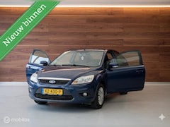 Ford Focus - 1.4 Trend