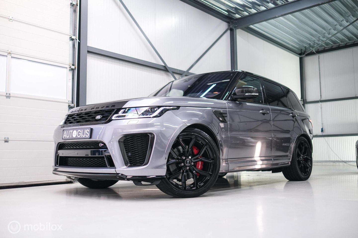 Land Rover Range Rover Sport - P575 SVR Carbon Edition P575 SVR Carbon Edition - AutoWereld.nl
