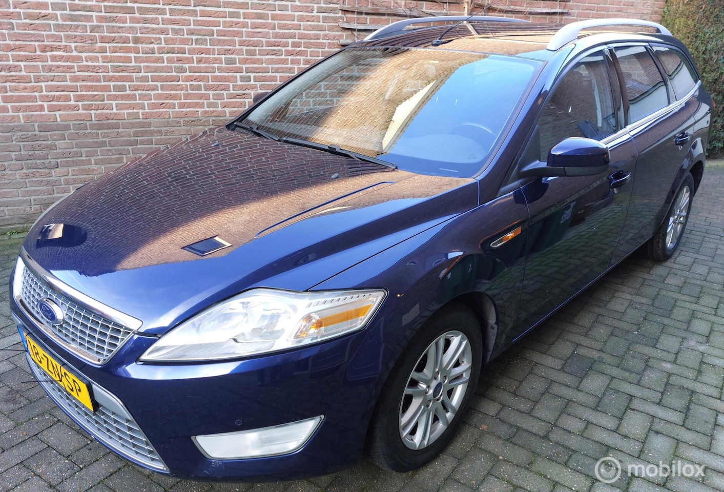 Ford Mondeo Wagon - 2.0-16V Titanium 2.0-16V Titanium (MOOI/APK 12-02-2027) - AutoWereld.nl