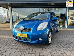 Toyota Yaris - 1.3 VVTi Sol|Airco|Trekhaak|APK 2027|Keurige Auto