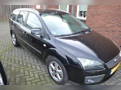 Ford Focus Wagon - 2.0-16V Futura KOOPJE INRUIL AUTO