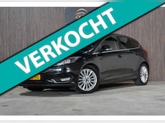 Ford Focus - 1.5 Titanium Edition NAVI PDC CRUISE STOEL/STUUR VERWARMING