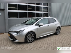 Toyota Corolla - 1.8 Hybrid Business Intro | Parkeersensoren voor en achter | Stoelverwarming | NL Auto Boe