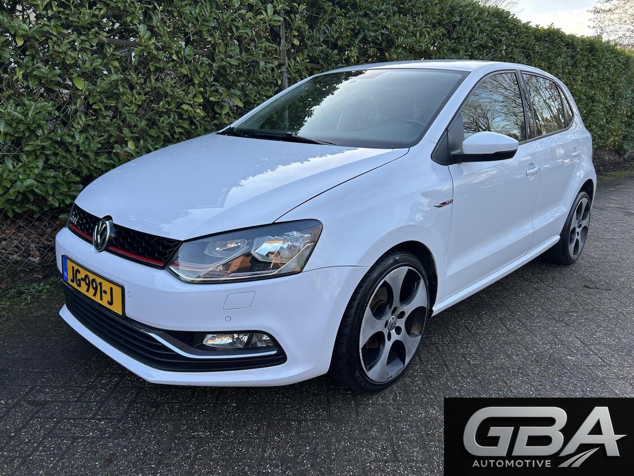 Volkswagen Polo - 1.2 TSI Comfortline PDC CarPlay APK - AutoWereld.nl
