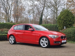 BMW 1-serie - 116i M-Sport 136pk 18"/Sportchass/Stoelverw/Bluetooth
