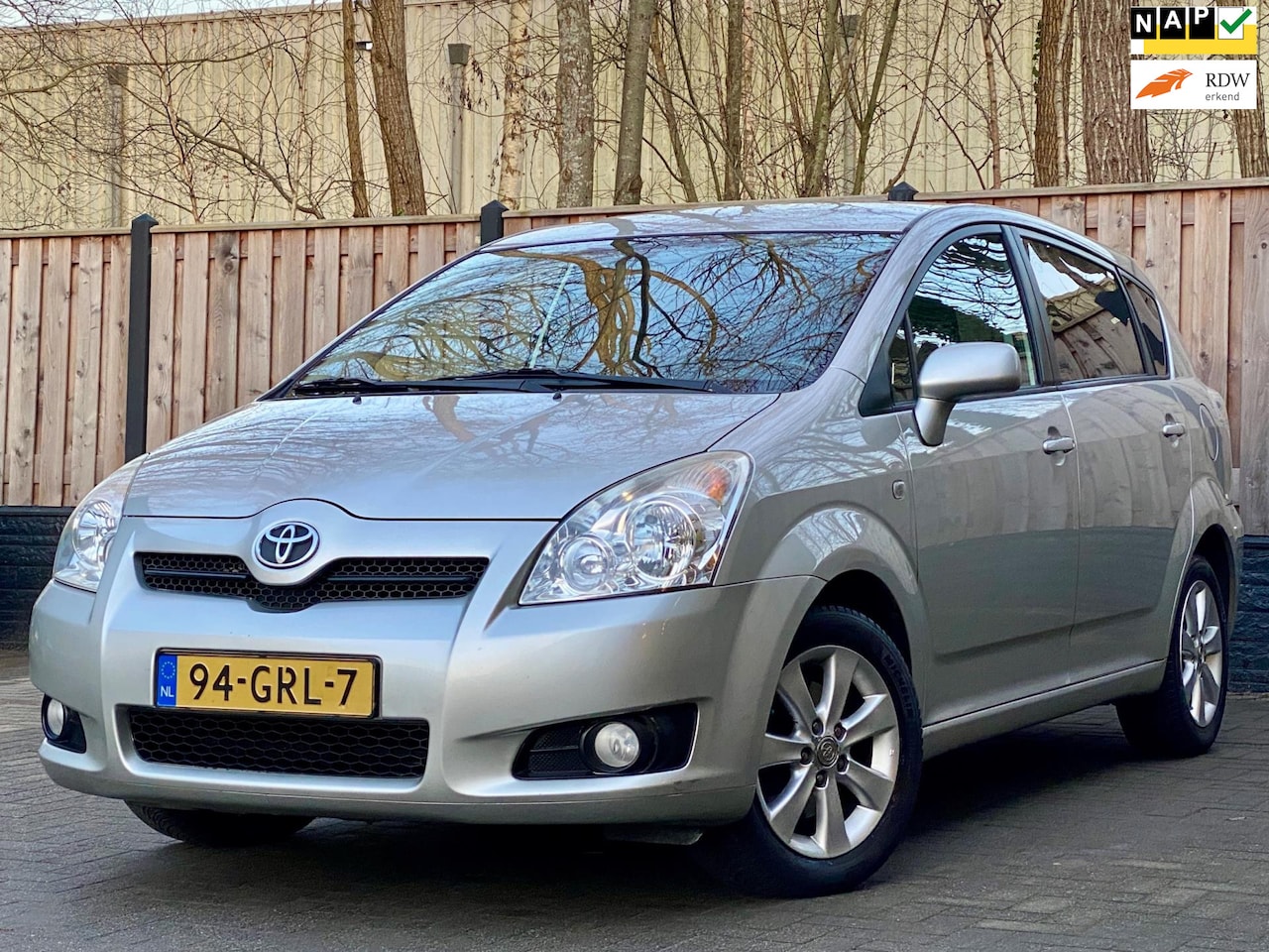 Toyota Verso - 1.8 VVT-i Luna 7p. sep-08, 166.348 km NL Auto I 1eEigenaar I APK I NAVI I CRUISE - AutoWereld.nl