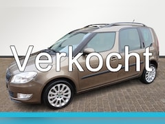 Skoda Roomster - 1.2 TSI Arctic Automaat, panoramadak. Uniek lage km stand, dealer onderhouden