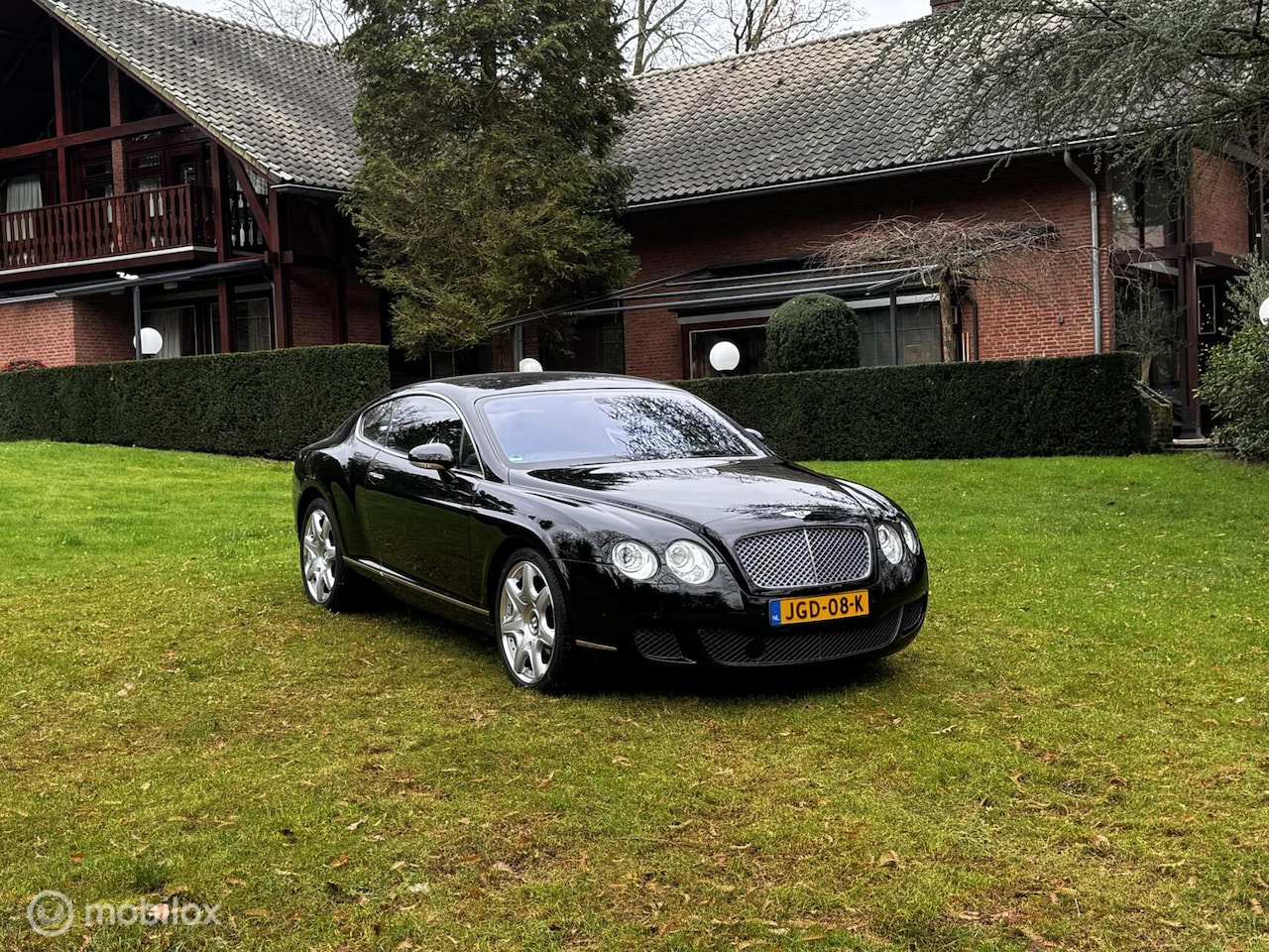 Bentley Continental GT - VERZAMELAARSOBJECT UNIEKE Mulliner 6.0 W12 51.000 KM - AutoWereld.nl