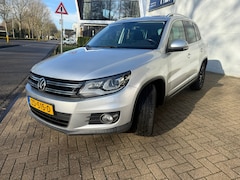 Volkswagen Tiguan - 2.0 TSI Sport&Style 4Motion AUTOMAAT