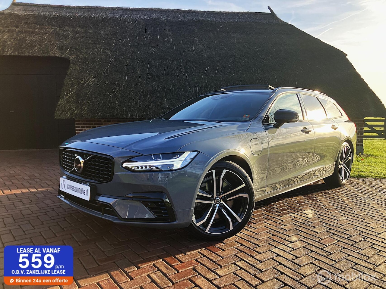 Volvo V90 - T6 AWD R-Design Led/Luchtvering/Harman Kardon/Pano - AutoWereld.nl