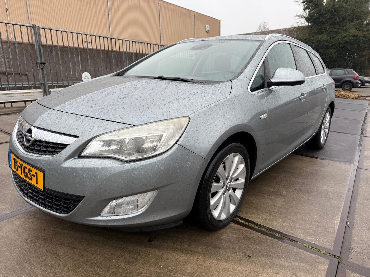 Opel Astra - Sport Tourer 1.4 Turbo Cosmo Prijs Verlaagd 2850 —> 1750 - AutoWereld.nl