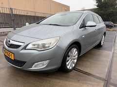 Opel Astra - Sport Tourer 1.4 Turbo Cosmo Prijs Verlaagd 2850 —> 1750
