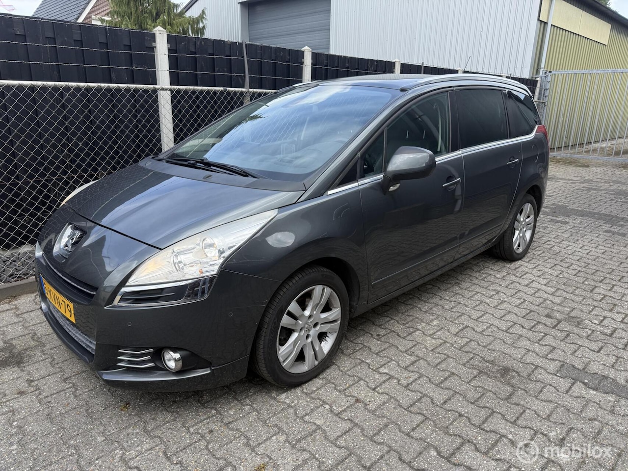 Peugeot 5008 - 1.6 THP Allure 7p. Export motorprobleem/storing - AutoWereld.nl