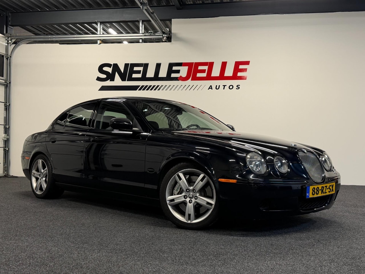 Jaguar S-type - 4.2 V8 R S/C|405 PK!|goed onderhouden|Alpine audio|memory|H&R veren| - AutoWereld.nl