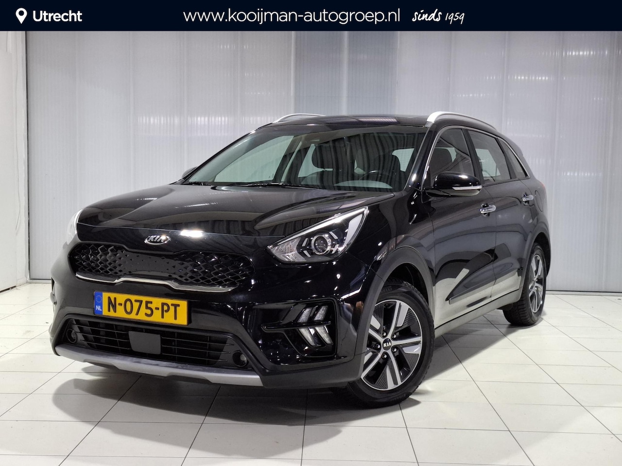 Kia Niro - 1.6 GDi Hybrid DynamicLine Schuif kantel dak, Apple Carplay/Android Auto, Navigatie, Camer - AutoWereld.nl