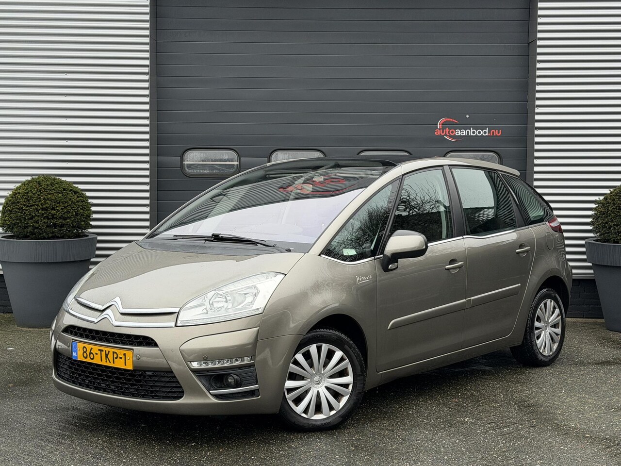 Citroën C4 Picasso - 1.6 e-HDi Tendance EGS | Cruise Control | Climate Control | Trekhaak | - AutoWereld.nl