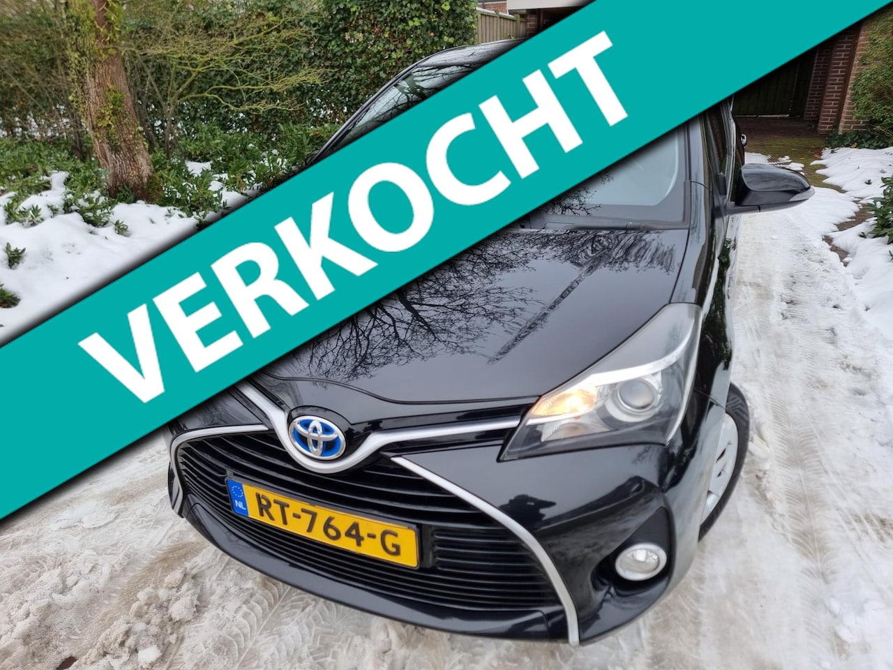 Toyota Yaris - 1.5 Hybrid Aspiration Navi/Camera - AutoWereld.nl