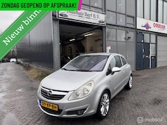 Opel Corsa - 1.4-16V Sport Airco Nieuwe APK NAP Logisch
