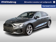 Audi A3 Sportback - 40 TFSI e S-line / Leder-Alacantara RS Stoelen met Rode Stiksels / Zwart Optiek Plus / Cam