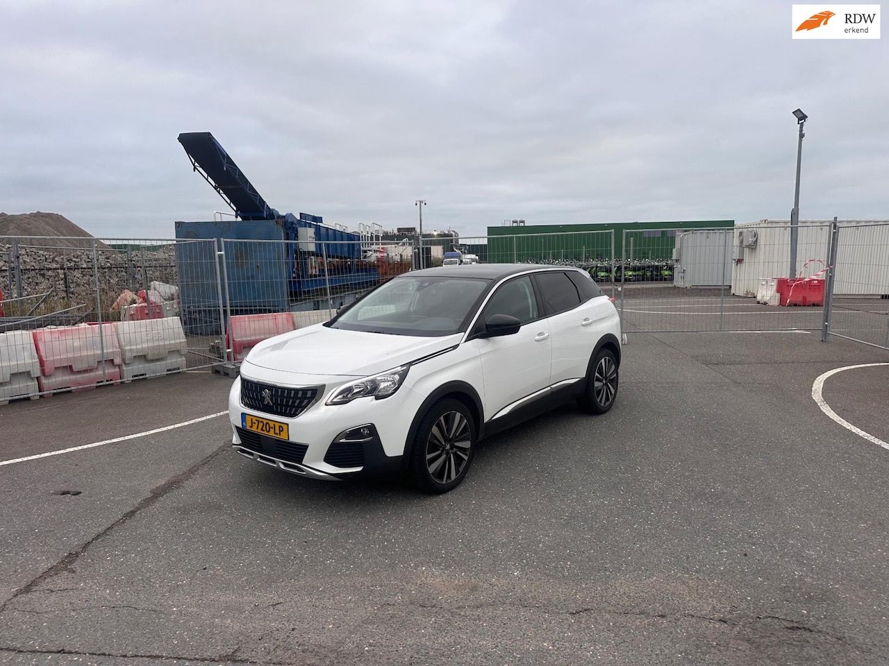 Peugeot 3008 - 1.2 PureTech Blue Lease Premium Navi.Clima.Camera.EX BPM - AutoWereld.nl