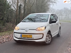 Volkswagen Up! - 1.0 take up | Airco Nu € 3.500,