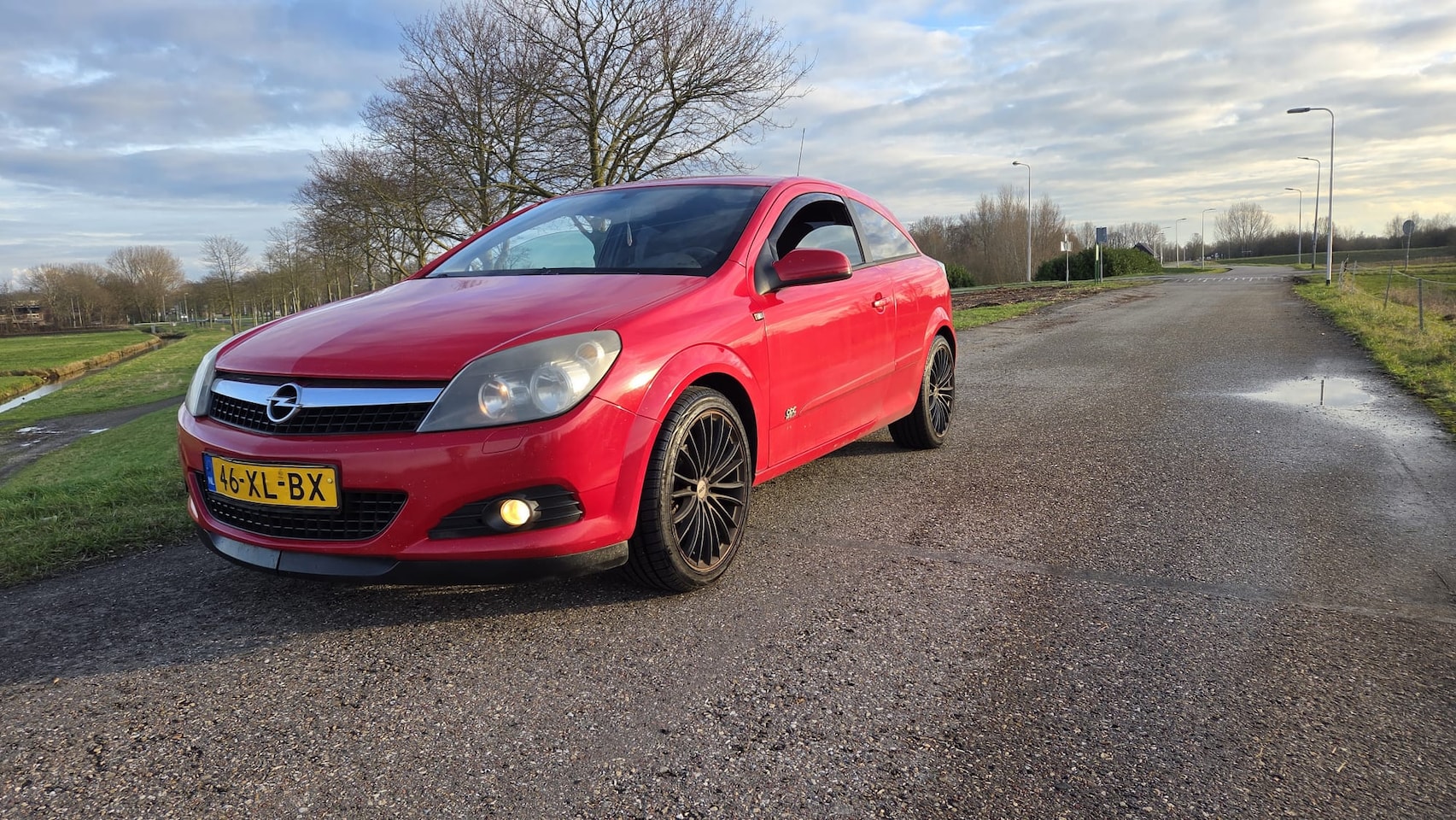 Opel Astra GTC - 1.6 Temptation - AutoWereld.nl