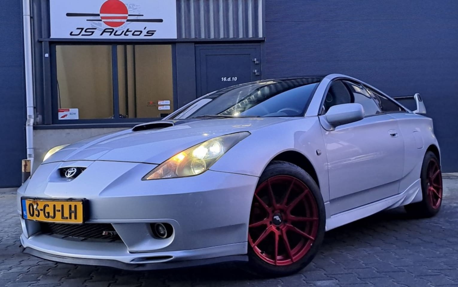 Toyota Celica - Toyota Celica 1.8/VVTi/TRD/18' JR/Airco/Xenon/Tuning/APK 25/11/2026 - AutoWereld.nl