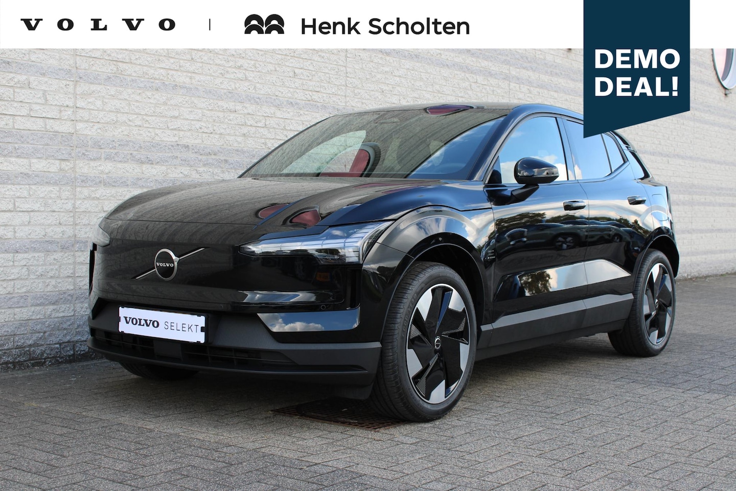 Volvo EX30 - Single Motor Extended Range Plus 69 kWh | Warmtepomp| Adaptieve Cruise Control| Blind spot - AutoWereld.nl