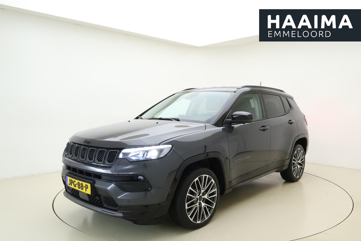 Jeep Compass - 1.5T e-Hybrid S | Automaat | Rondomzicht Camera | Lederen bekleding | Stoel & Stuurverwarm - AutoWereld.nl