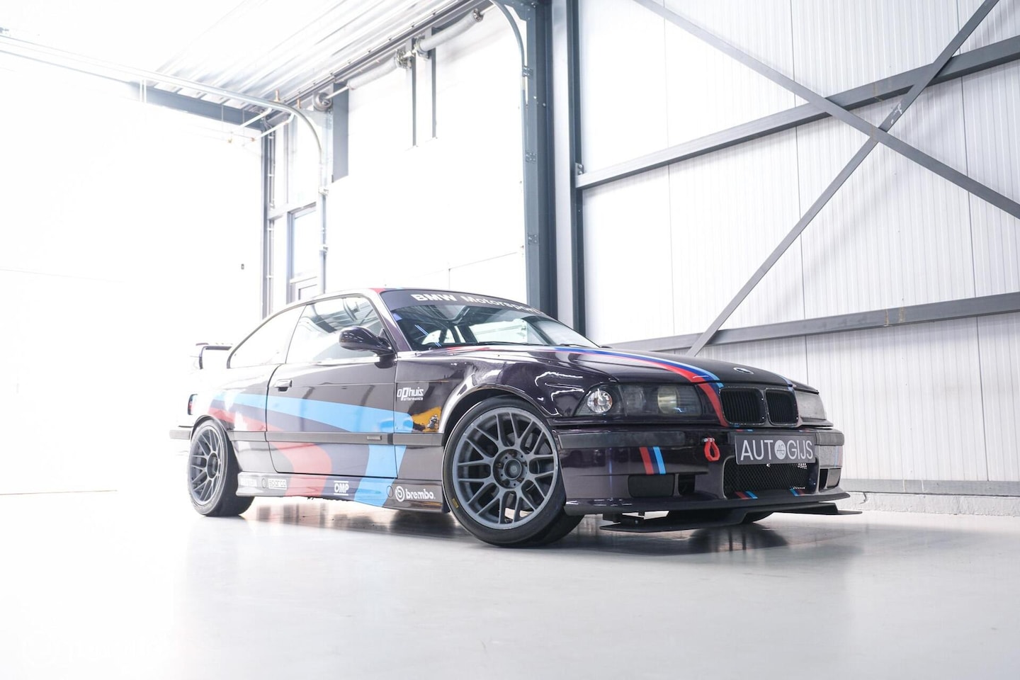BMW 3-serie Coupé - 325i Tracktool | circuitauto | Trackday | Daytonaviolett | E36 | Competitie | M power | Nu - AutoWereld.nl