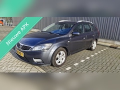 Kia Cee'd Sporty Wagon - 1.4 CVVT Navigator Plus Pack