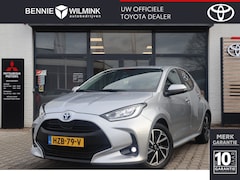 Toyota Yaris - 1.5 Hybrid Dynamic | All Seasons | Stoelverwarming | Led |