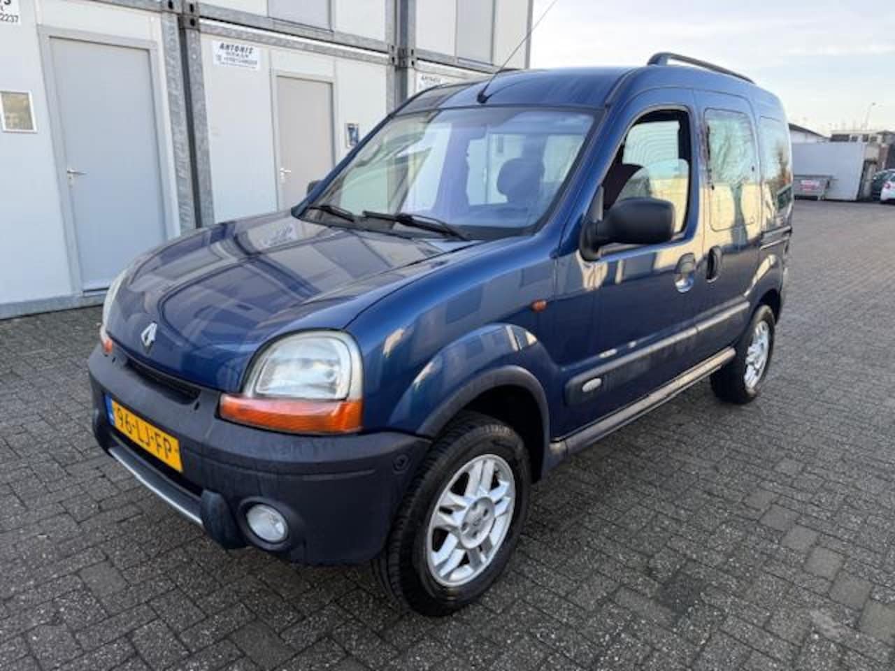Renault Kangoo - 1.6-16V Savane 4x4 APK 29-10-2026 ! Nieuwe aandrijfas - AutoWereld.nl
