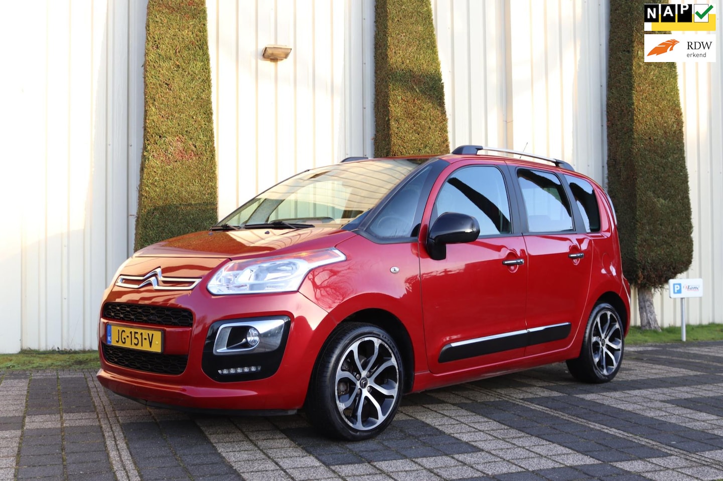 Citroën C3 Picasso - 1.2 Feel Edition ECC, PDC, LMV, - AutoWereld.nl