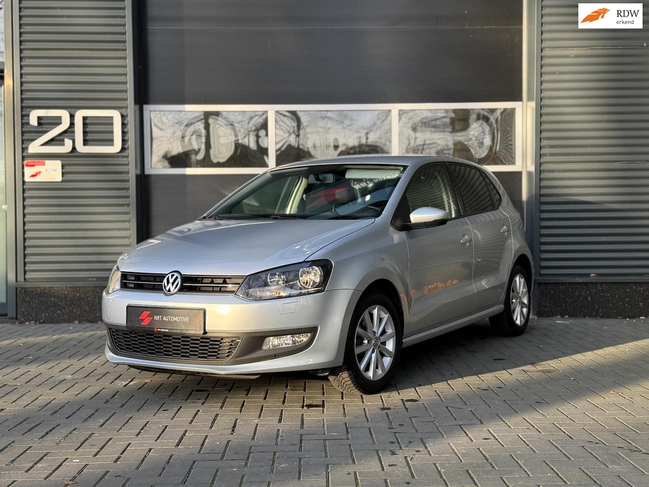 Volkswagen Polo - 1.4-16V Highline | CRUISE | STOELVERW | CLIMA | CARPLAY | NETTE AUTO - AutoWereld.nl