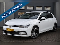 Volkswagen Golf - 1.5 eTSI Style 150PK