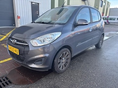 Hyundai i10 - 1.0 Black pack / Airco / Elek ramen