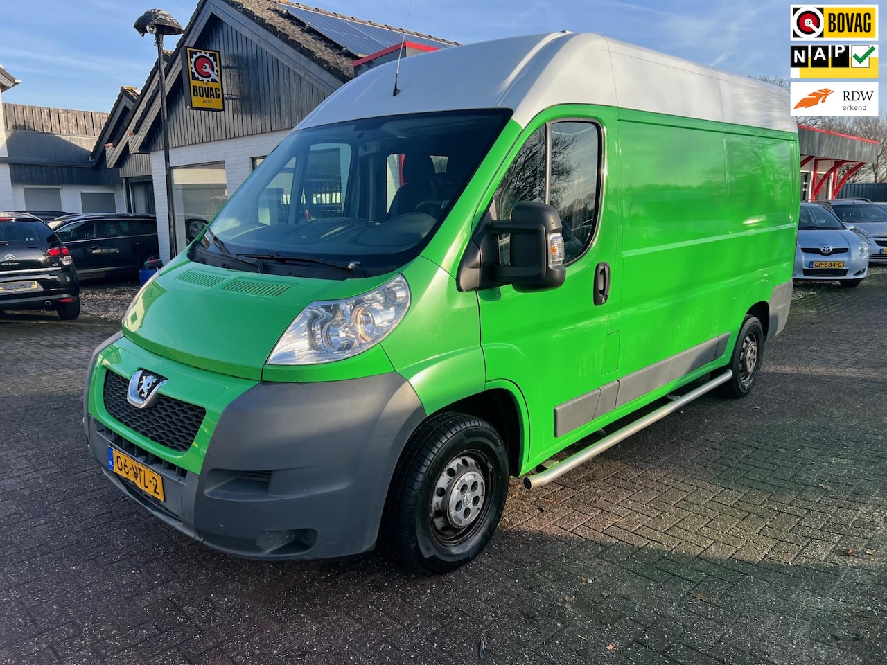 Peugeot Boxer - 330 2.2 HDI L2H2 Plus Airco/cruise control/bleuth./trekhaak. - AutoWereld.nl