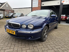 Jaguar X-type - 3.0 V6 Executive CLIMA-CENTRAAL-CRUISE-LEDER