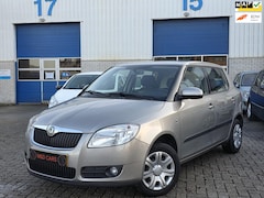 Skoda Fabia - 1.4-16V Ambiente NAP/TREKHAAK/PDC/AIRCO