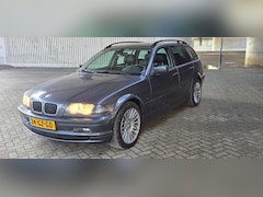 BMW 3-serie Touring - 320i Executive Leder Nieuwe APK NAP